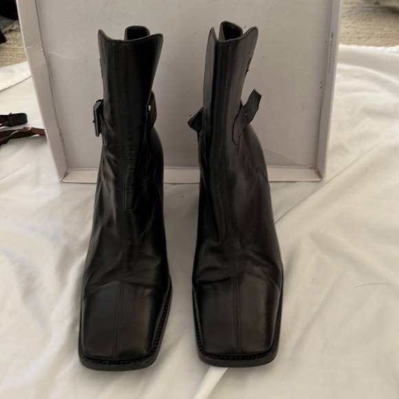 Vintage 90s Chanel square toe boots - Picture 4 of 7